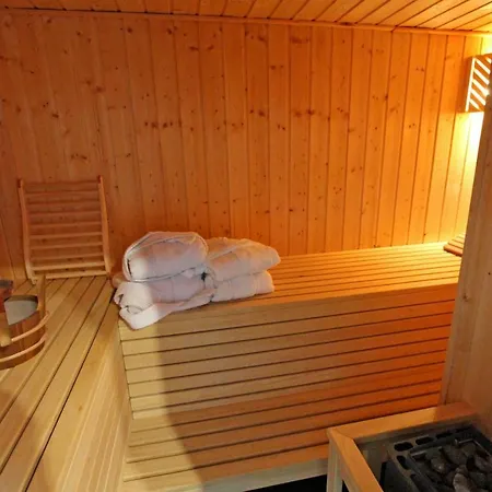 Hébergement de vacances Ferienhaus Direkt Am Wasser F Born